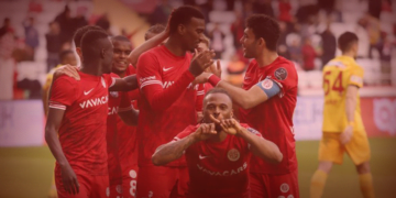 Antalyaspor sahasında farklı kazandı
