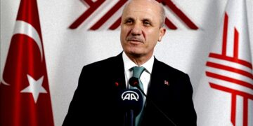 Erol Özvar: “3 Nisan itibarıyla isteyen öğrenciler yüzyüze eğitime geçebilir