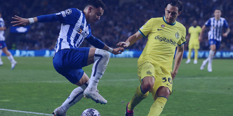 Hakan Çalhanoğlu’lu Inter çeyrek finalde