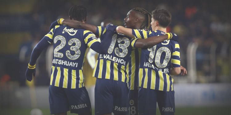 UEFA Avrupa Ligi’nde Fenerbahçe Sevilla deplasmanında