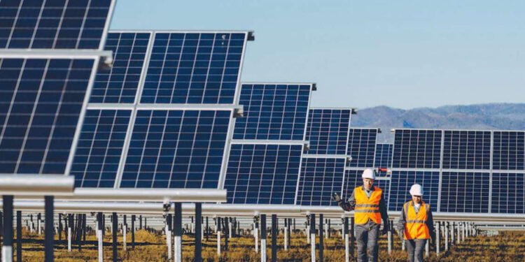 KİM Market, GES yatırımıyla 9 bin kwh elektrik üretecek