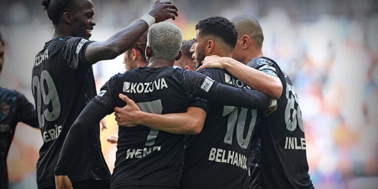 8 gollü düelloda kazanan Adana Demirspor