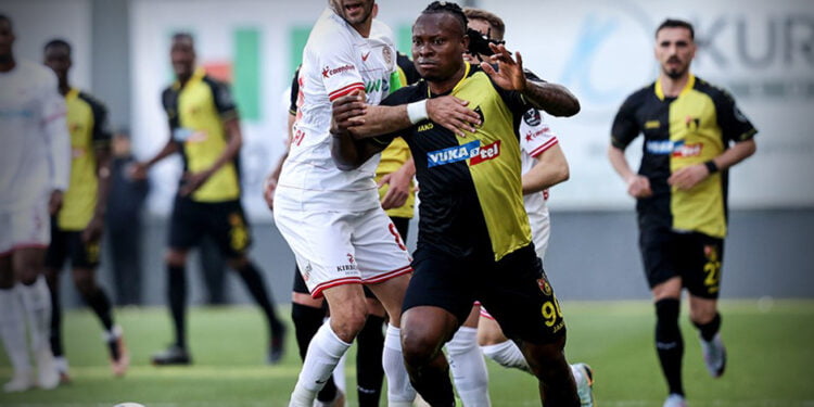 Süper Lig’de gol düellosunda kazanan çıkmadı