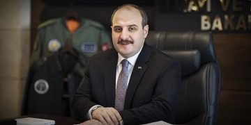 Bakan Varank: Türk sanayisi en zorlu küresel şartlarda kendini kanıtladı