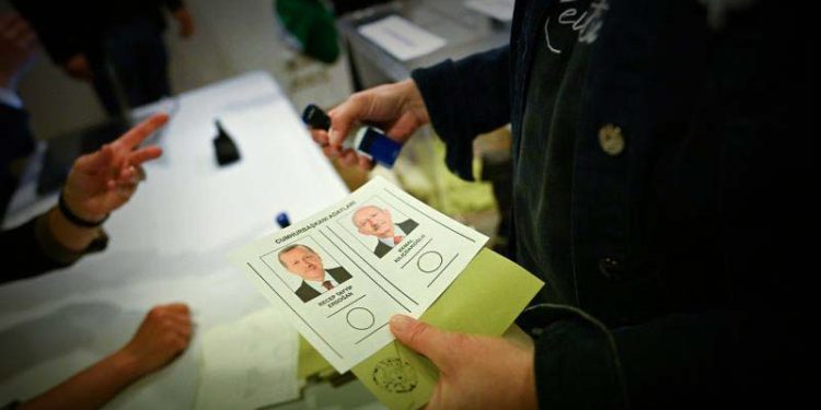 Cumhurbaşkanı Seçimi’nin ikinci turu için yurt dışında oy kullananların sayısı 1 milyonu geçti