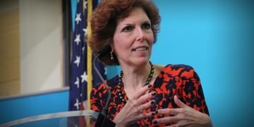 Fed yetkilisi Mester: Faiz artışı ihtimali hala kuvvetli