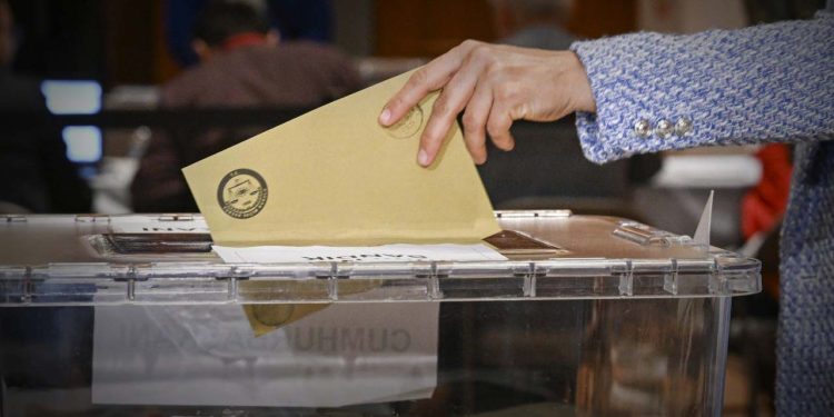 Yurt dışı oylarda tüm zamanların ilk gün rekoru