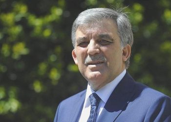 Abdullah Gül’den Cumhurbaşkanı Erdoğan’a kutlama