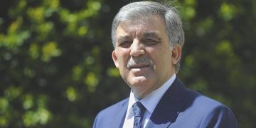 Abdullah Gül’den Cumhurbaşkanı Erdoğan’a kutlama