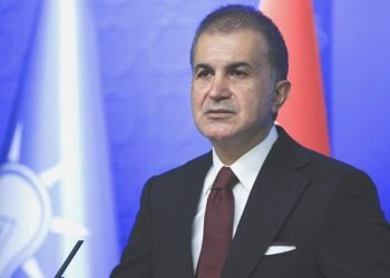 AKP’li Ömer Çelik: Hiçbir vatandaşımız üzülmesin