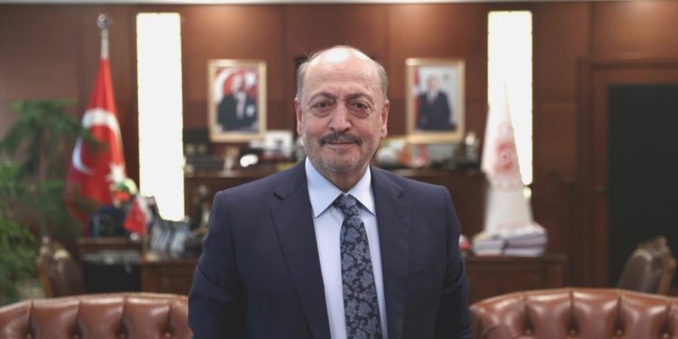 Emekli aylığında ödenen prim dikkate alınacak