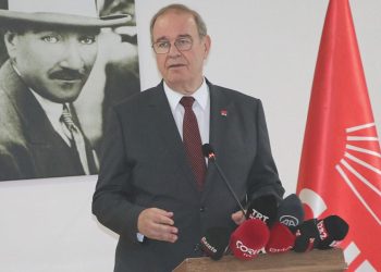 Faik Öztrak saat verdi: Yapacağımız açıklamayı bekleyin