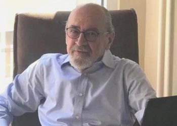 Gazeteci Deniz Kavukçuoğlu hayatını kaybetti