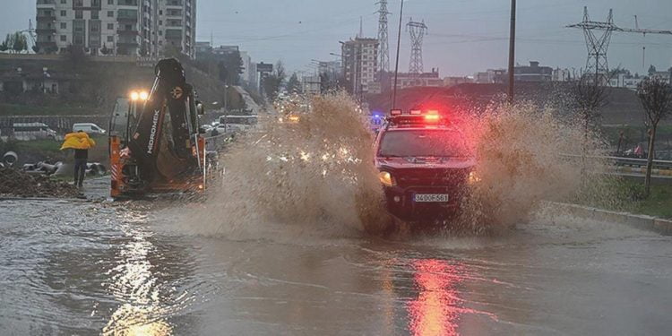 Meteoroloji, 25 kenti uyardı