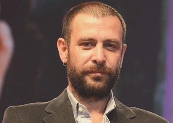 Oyuncu Nejat İşler ve sanatçı Fedon oylarını Bodrum’da kullandı