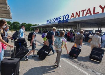 Antalya’ya yeni rekor: 5 milyon turist