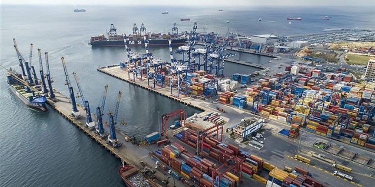 En yüksek ihracat yapan ilk 1.000 firmanın toplam ihracatı 161,9 milyar dolar