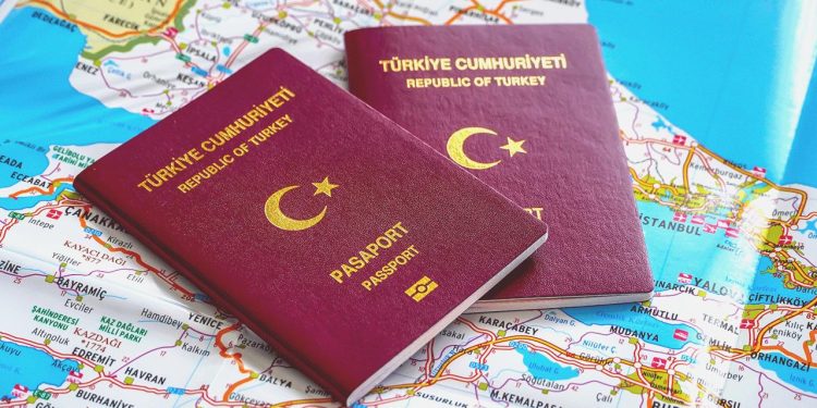 Almanya, Türkiye’deki vize reddi itirazlarını askıya aldı