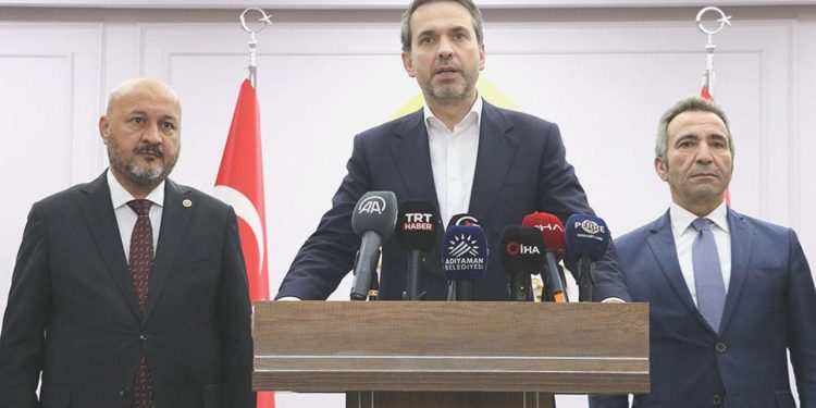 Bakan Bayraktar: Türkiye’nin petrol gereksiniminin değerli bir kısmını Adıyaman’dan karşılıyoruz