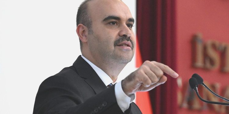 Bakan Kacır: İstanbul’u teknoloji üssü yapacağız