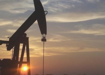Brent petrolün varil fiyatı 74,89 dolar