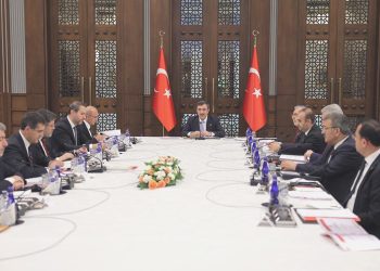 Cevdet Yılmaz’dan istikrar iletisi: Kararlılıkla devam edeceğiz