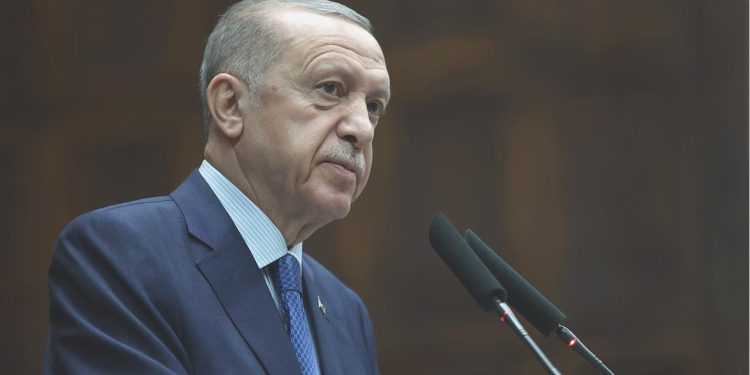 Cumhurbaşkanı Erdoğan: Çalışanlarımızı enflasyona ezdirmedik