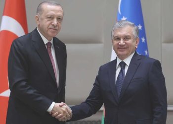 Cumhurbaşkanı Erdoğan, Özbekistanlı mevkidaşıyla telefon görüşmesi yaptı