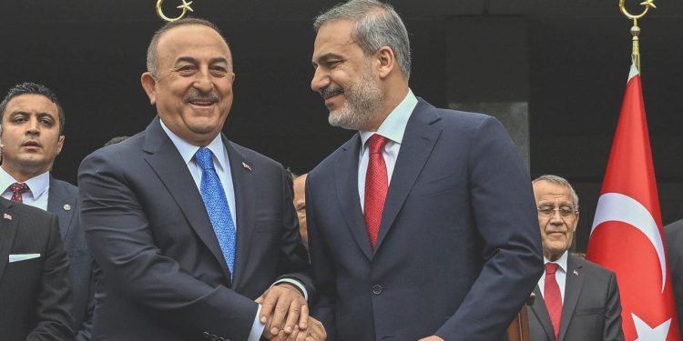 Dışişleri Bakanlığı’nda evre teslim merasimi