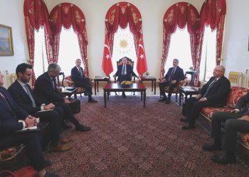 Dolmabahçe’de kritik görüşme gerçekleşti