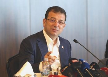Ekrem İmamoğlu: Tıpkı şeyleri yapıp yol yürüme gafletine kapılamayız