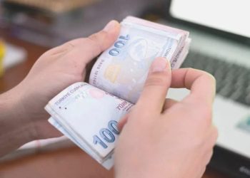 Emekli maaşı ve bayram ikramiyesinde ödeme tarihi belirli oldu