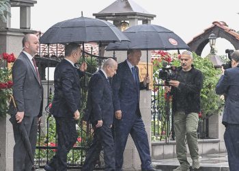 Erdoğan ve Bahçeli ile görüşmesi sona erdi