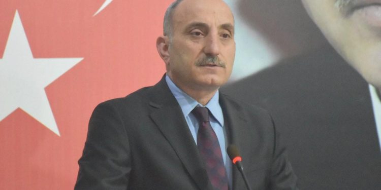 Erenler Belediye Lideri Fevzi Kılıç, kalp krizi sonucu hayatını kaybetti