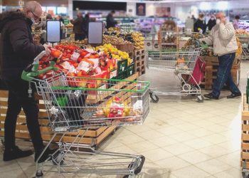 İngiltere’de yüksek besin fiyatı tüketimi baskıladı