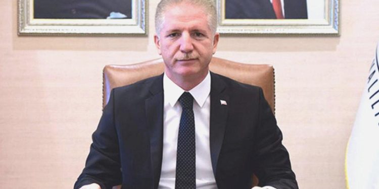 İstanbul Valisi Gül’den “İzinsiz gösteri” açıklaması