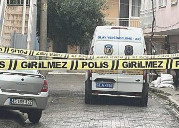 İzmir’de bir meskende yabancı asıllı 3 kişinin cesedi bulundu