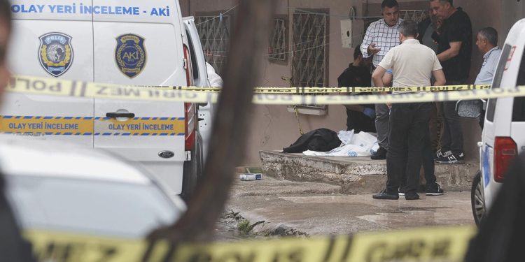 İzmir’de ürküten olay: Dondurucuda dört ceset bulundu