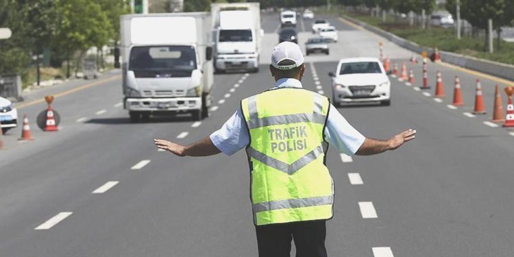 Kadıköy’de yarın kimi güzergahlar trafiğe kapatılacak