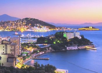 “Kuşadası, Kalkan ve Kuzey Kıbrıs’ta yalı satışları patladı”