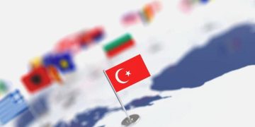 Ortodoks siyasetlere dönüş Türkiye’ye ilgiyi artırdı