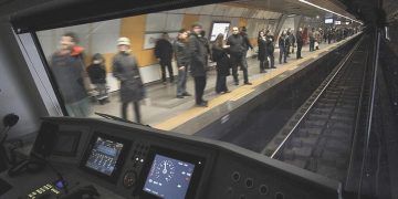 Ray çatlağı çalışması metroda yoğunluğa sebep oldu