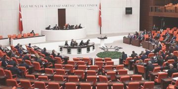 Yeni yasama periyodunda gözler Meclis’te olacak