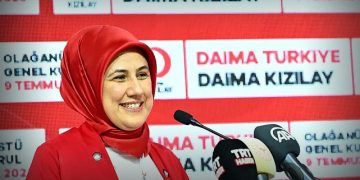 155 yıllık gelenek bozuldu: Kızılay’ın ilk kadın başkanı Fatma Meriç Yılmaz