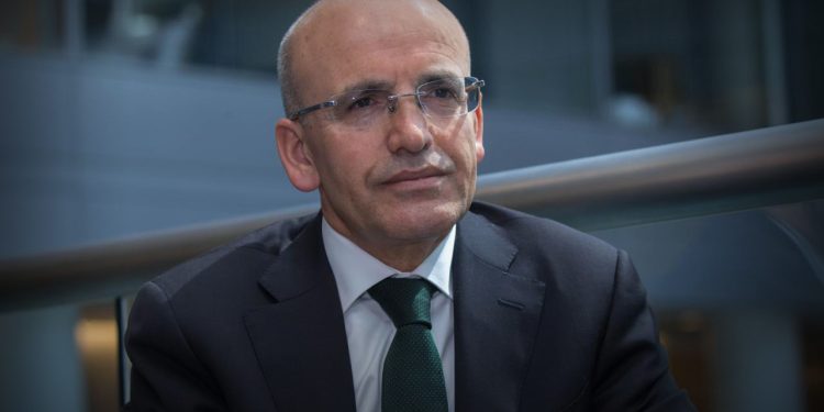 Bakan Şimşek: Cari açığı azaltacak, ülke risk primini düşüreceğiz