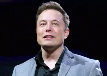 Elon Musk bu seferde Twitter’a geçici kullanım sınırı getirdi