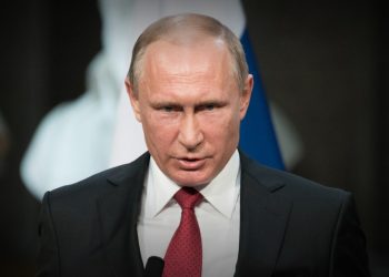 Rusya, Ukrayna limanına giden gemileri askeri kargo taşıyıcısı olarak göreceğini açıkladı