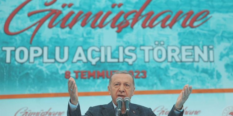 Cumhurbaşkanı Erdoğan: 1 milyar 100 milyon liralık yatırımı bugün Gümüşhane’ye kazandırıyoruz