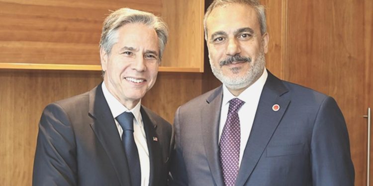 Dışişleri Bakanı Fidan ile Blinken ortasında kritik görüşme