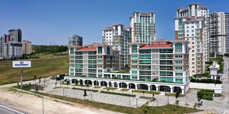 Emlak Konut GYO birinci yarı maksadını yakaladı